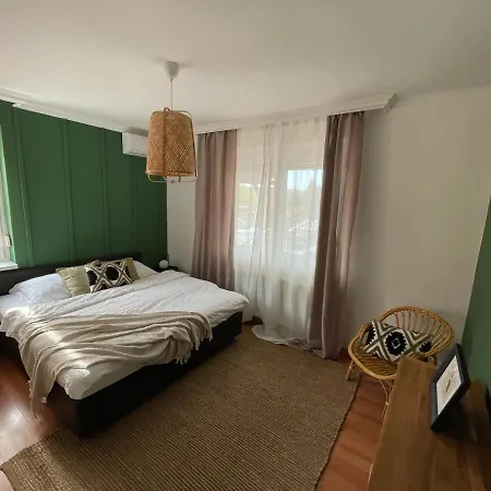 Golyafeszek Vendeghaz 3* Egerszalók