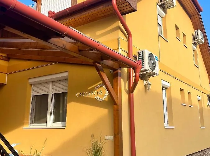 Golyafeszek Vendeghaz Egerszalók